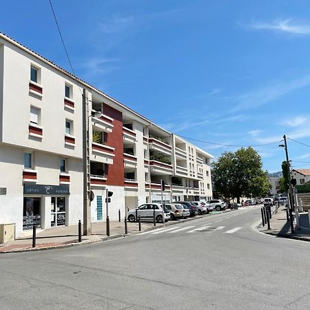 Lapin Blanc - Joli Studio Avec Terrasse Marseille Bagian luar foto